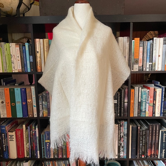 Archie Brown & Sons Accessories - vintage Archie Brown & Sons scarf